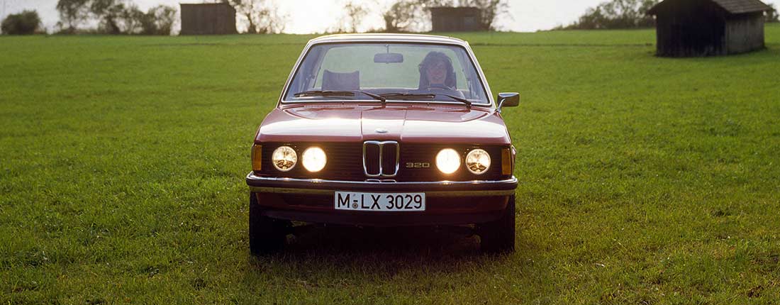 BMW 320 - informatie, vergelijkbare modellen - AutoScout24