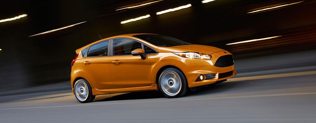 Prestigieus afgewerkt Europa Ford Fiesta ST - informatie, prijzen, vergelijkbare modellen - AutoScout24