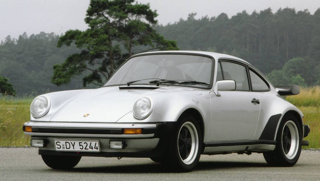 porsche-930-front