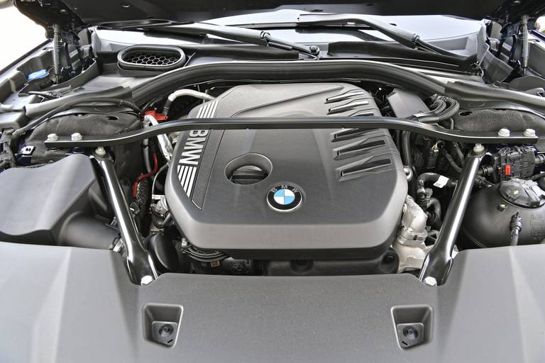 bmw-directeur-waarschuwt-ook-met-e-fuels-verdwijnt-de-verbrandingsmotor-2024-02