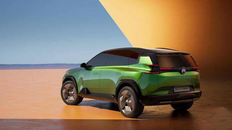 zo-verpulvert-nieuwe-citroen-c5-aircross-2025-zijn-kleine-broer-2024-04