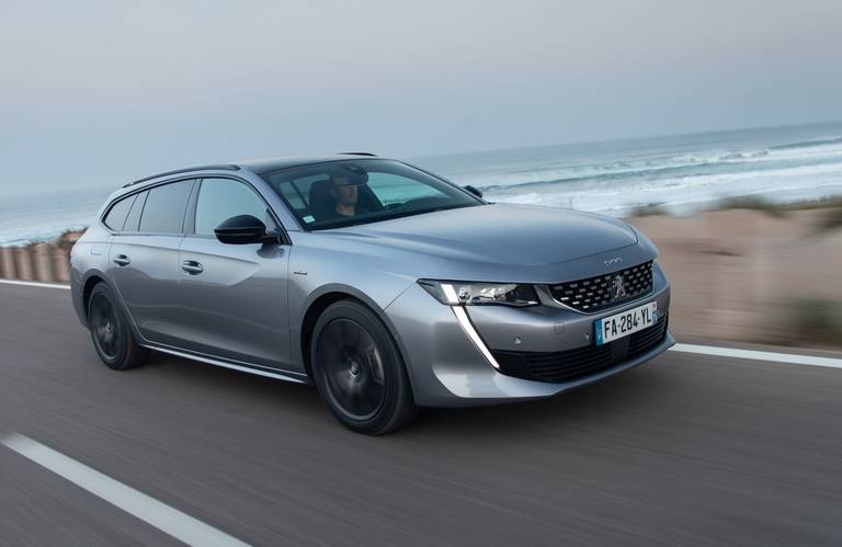 peugeot-508-sw-front