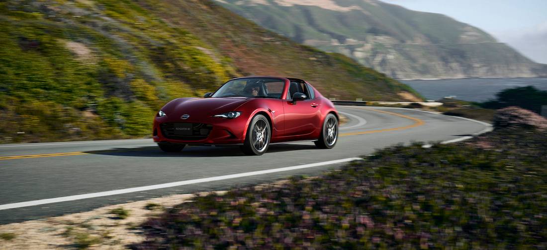 Mazda MX-5 (2023) banner