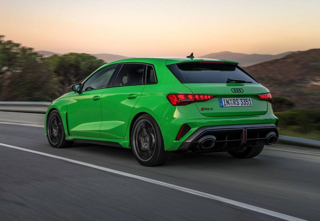 Audi-RS3_2.jpg