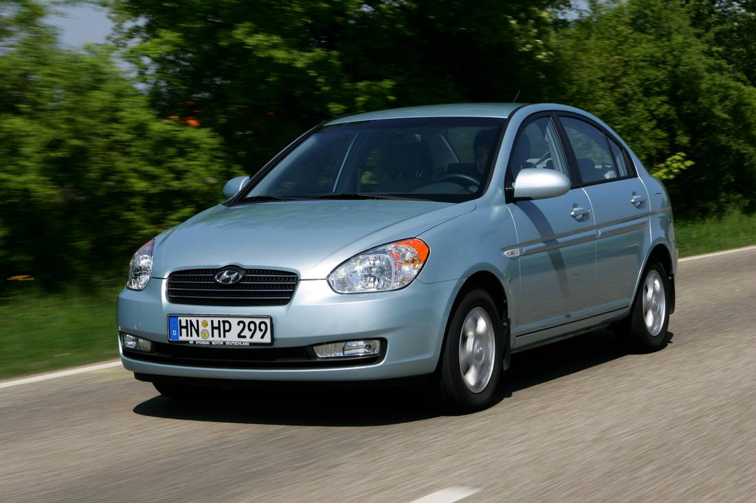 Hyundai Accent 1.jpg