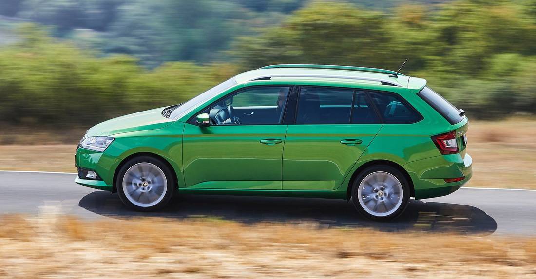 (BST-121) Skoda-Fabia Combi-2019