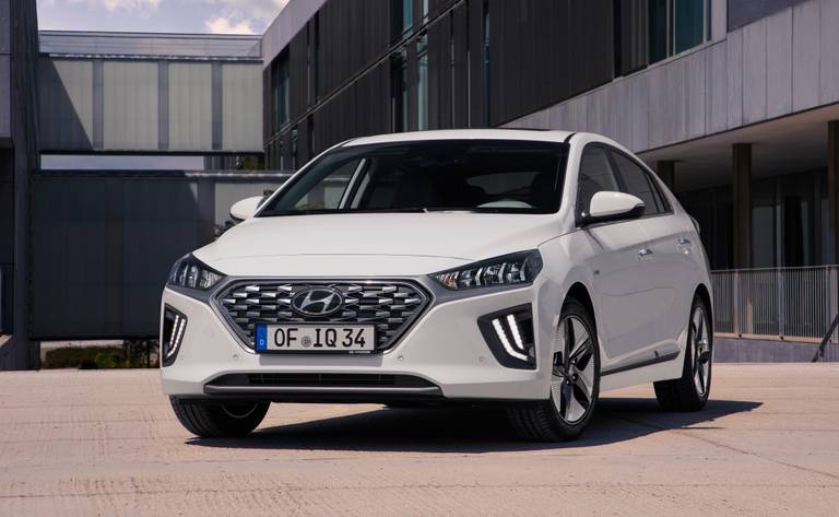 hyundai-ioniq-hybrid-front