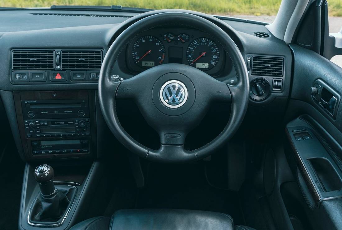 schot Wiskundige pakket Volkswagen Golf 4: afmetingen, interieurs, motoren, prijzen en concurrenten  - AutoScout24