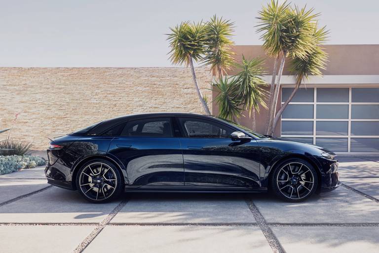 lucid-air-sapphire-2023-1