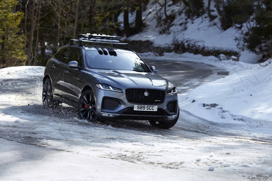 De Nieuwe Jaguar F Pace Kun Je In Het Stopcontact Steken Autoscout24