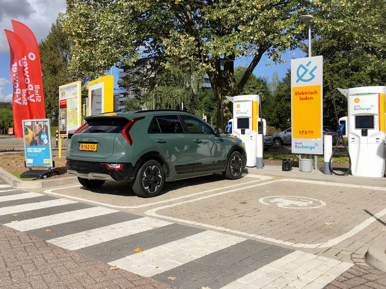 wij-vergelijken-de-kia-ev3-met-de-volvo-ex30-hyundai-kona-en-kia-niro-2024-04