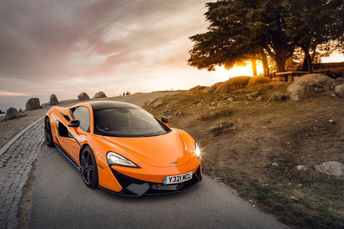 McLaren 570S