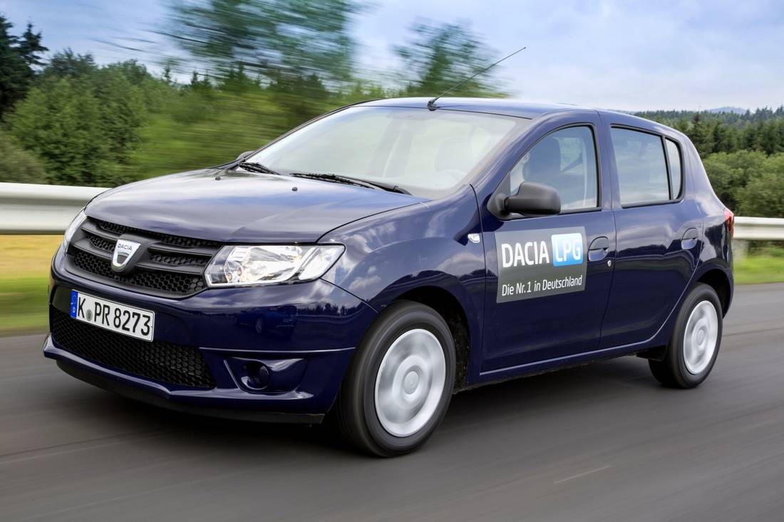 dacia_sandero_ambiance_1.2_16v_lpg_75.jpeg