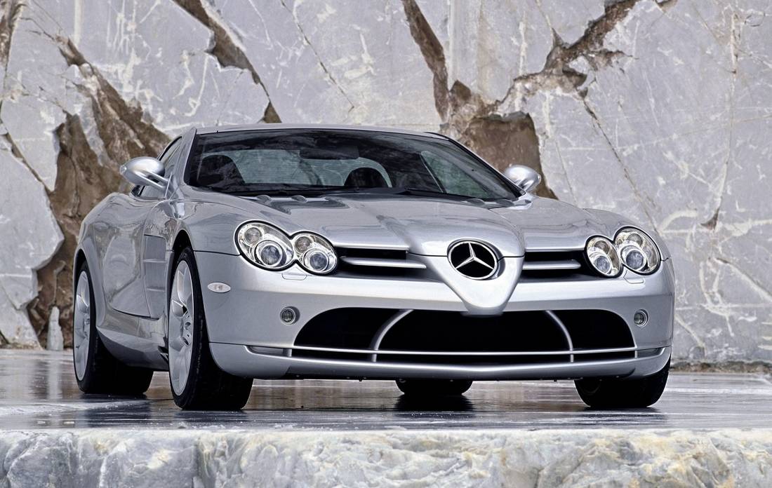 mercedes-benz-slr-mc-laren-front