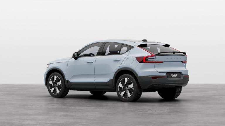 volvo-xc40-c4-electric-2023-2