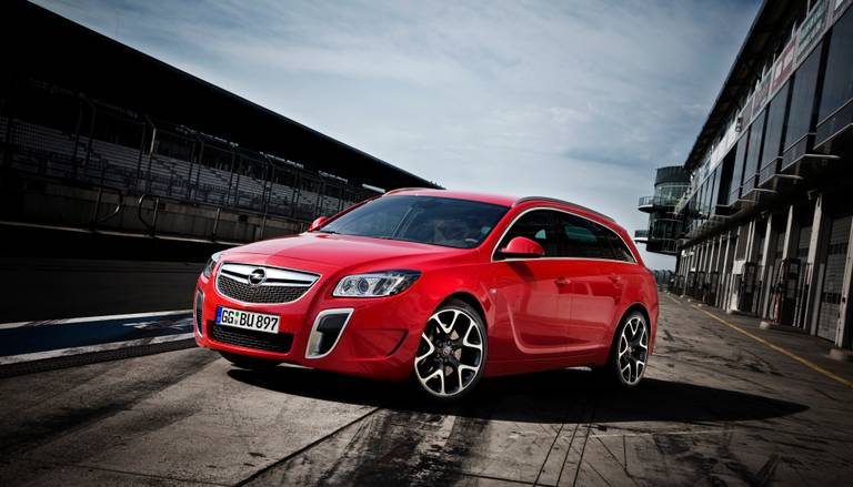 opel insignia opc sports tourer 9